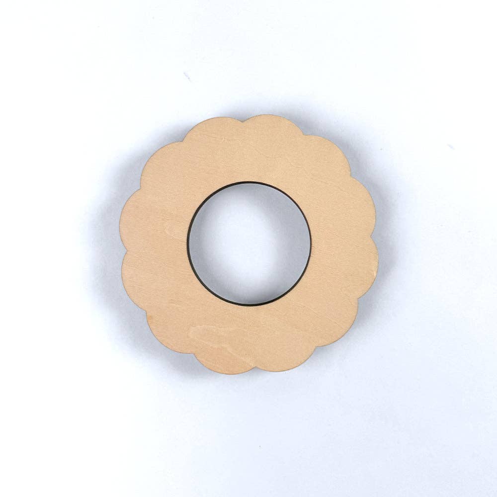 Scallop Round 2" x 2" Mini Needlepoint Stretcher Frame
